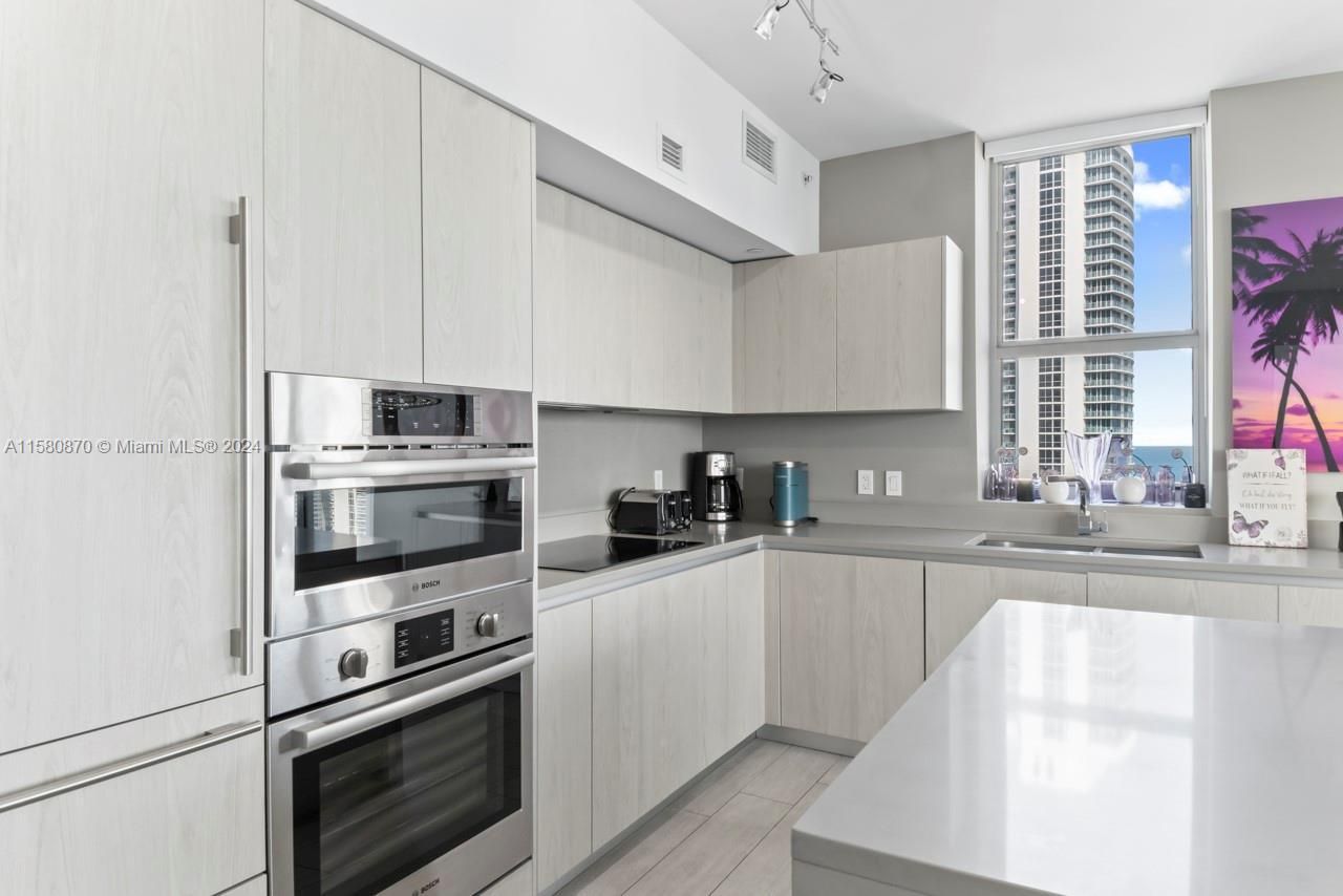 4010 S Ocean Dr, Unit R2409, Hollywood, FL 33019 Photo