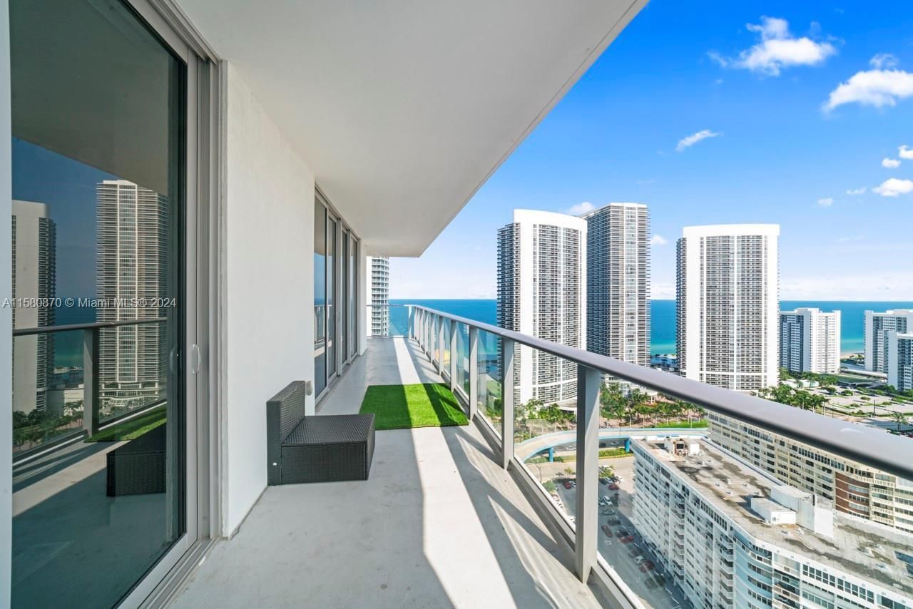 4010 S Ocean Dr, Unit R2409, Hollywood, FL 33019 Photo