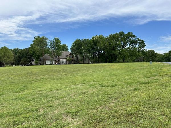 Pebble Beach, Afton, OK 74331