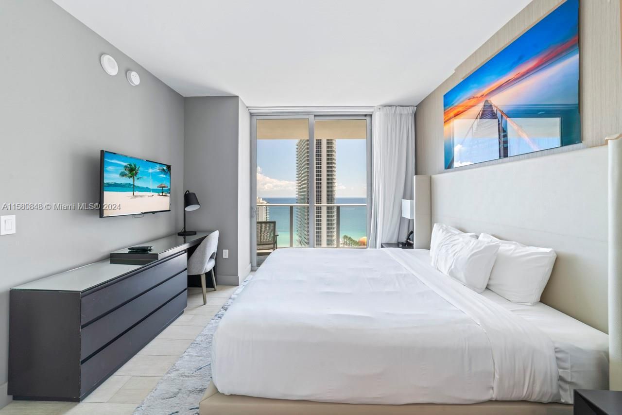 4010 S Ocean Dr, Unit R2505, Hollywood, FL 33019 Photo