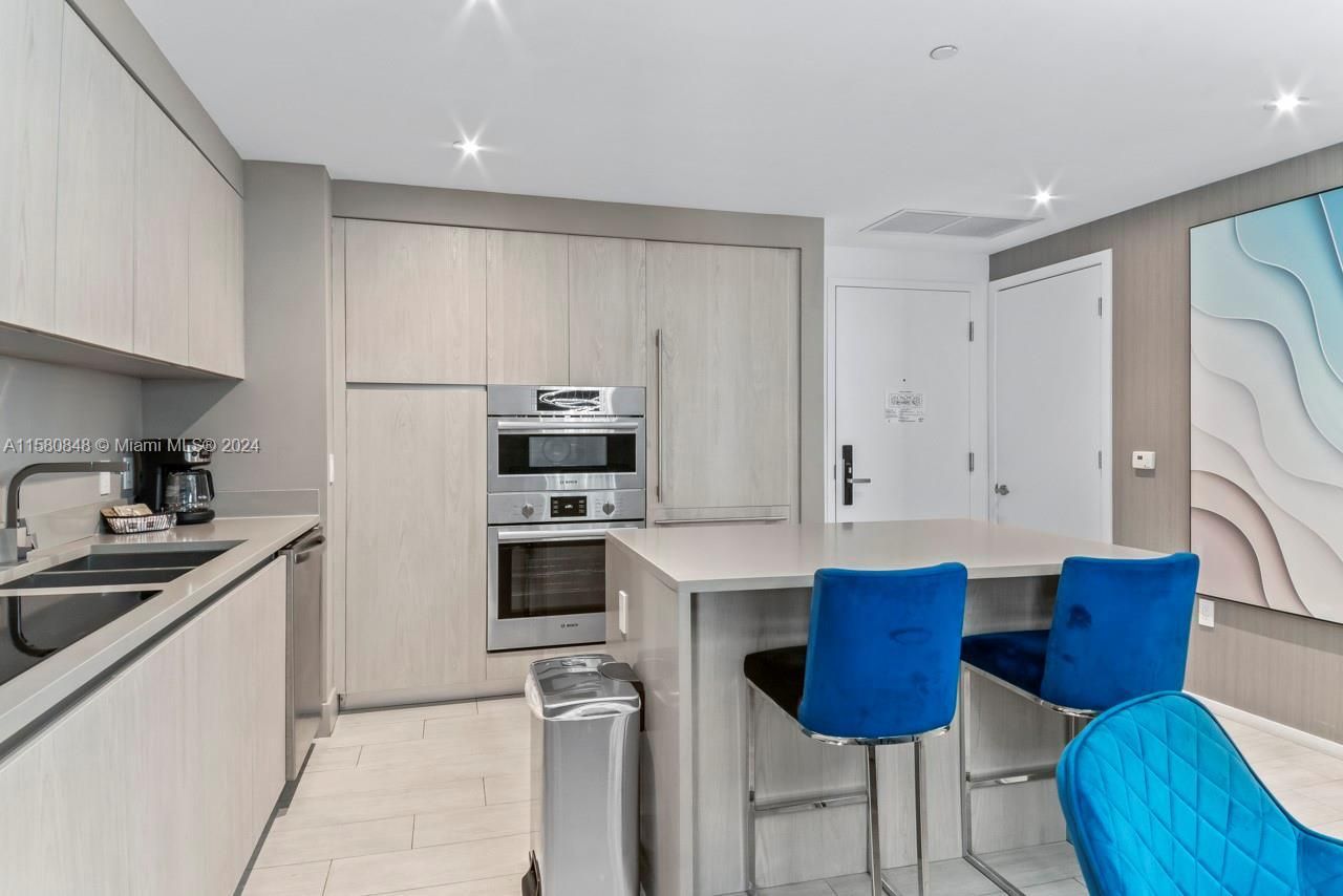 4010 S Ocean Dr, Unit R2505, Hollywood, FL 33019 Photo