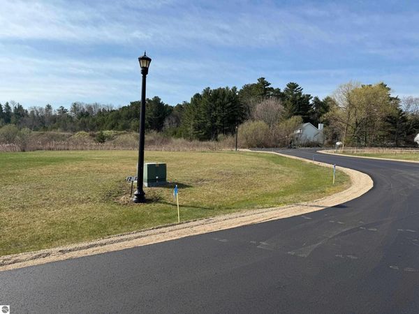 Capa-Bran Terrace, Elk Rapids, MI 49629