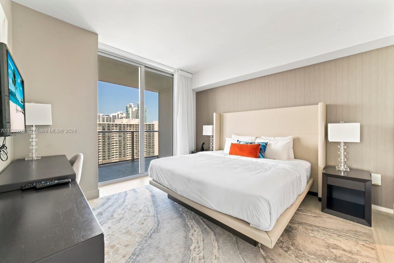 4010 S Ocean Dr, Unit R1102, Hollywood, FL 33019 Photo