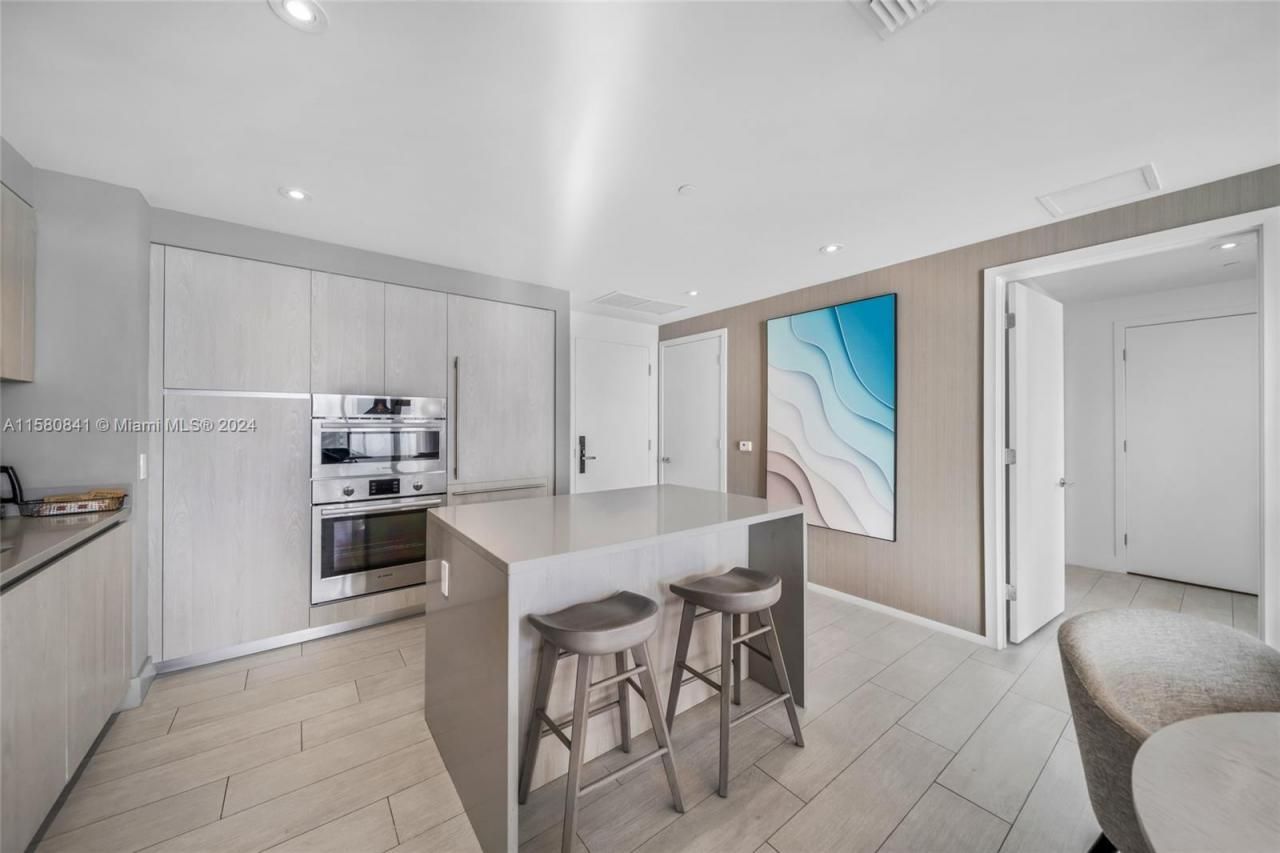 4010 S Ocean Dr, Unit R2305, Hollywood, FL 33019 Photo