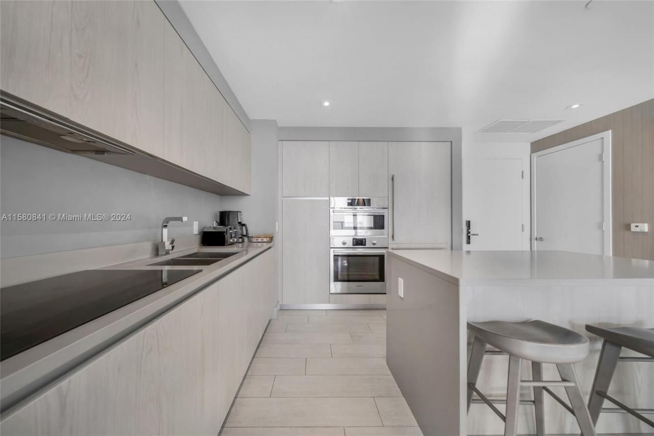 4010 S Ocean Dr, Unit R2305, Hollywood, FL 33019 Photo