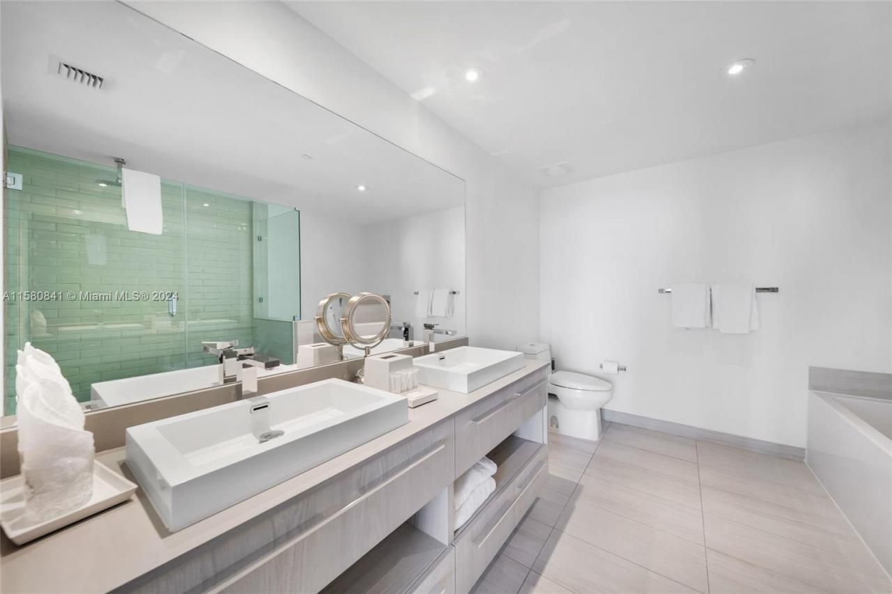 4010 S Ocean Dr, Unit R2305, Hollywood, FL 33019 Photo