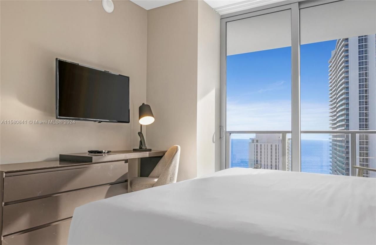 4010 S Ocean Dr, Unit R2305, Hollywood, FL 33019 Photo