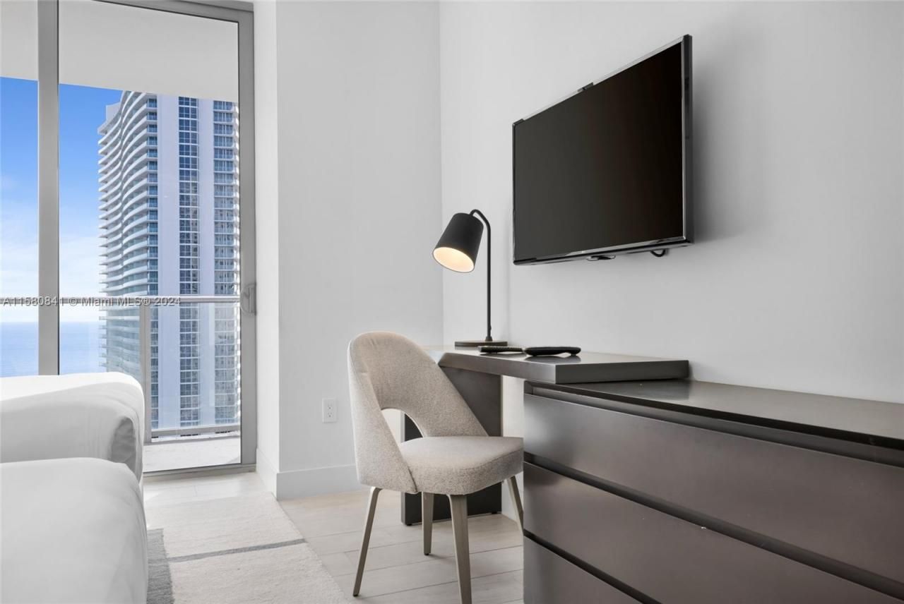 4010 S Ocean Dr, Unit R2305, Hollywood, FL 33019 Photo