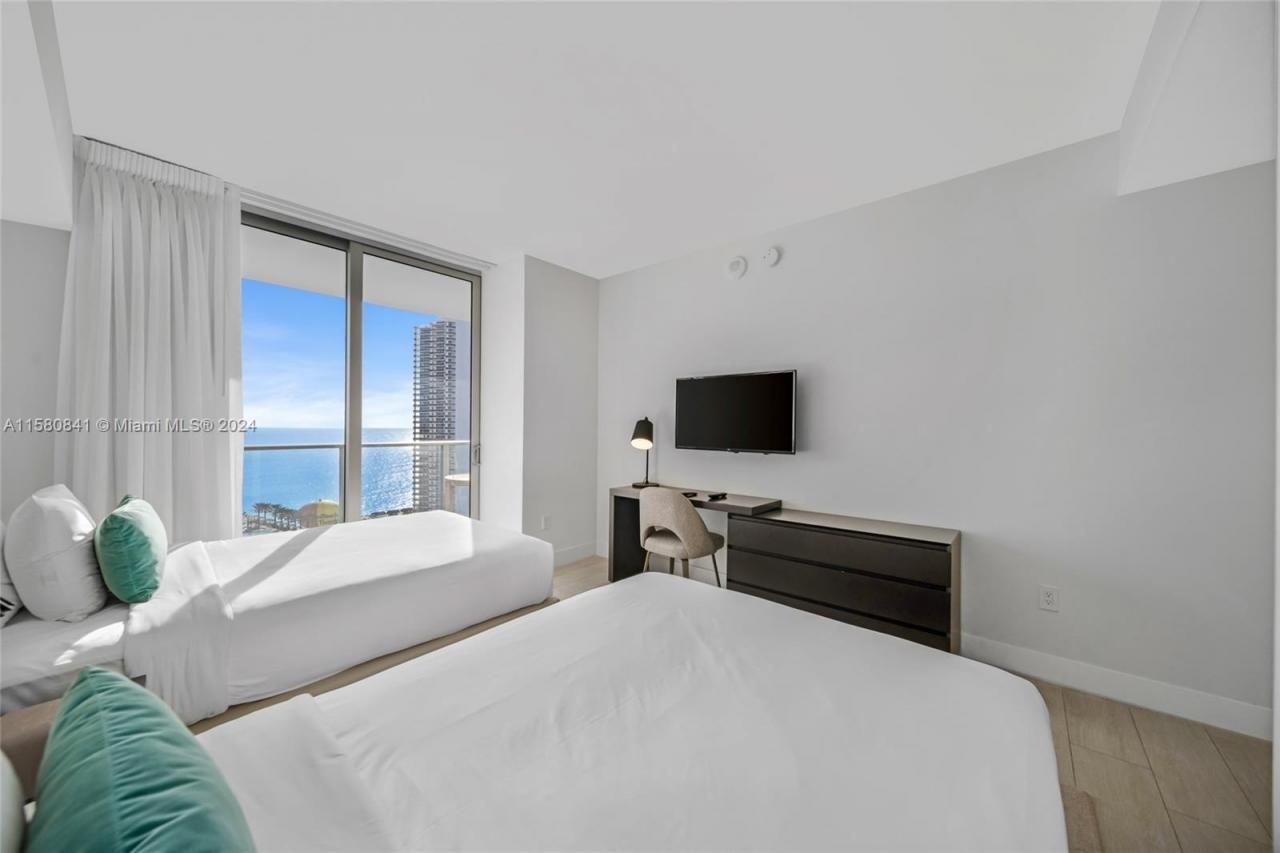 4010 S Ocean Dr, Unit R2305, Hollywood, FL 33019 Photo