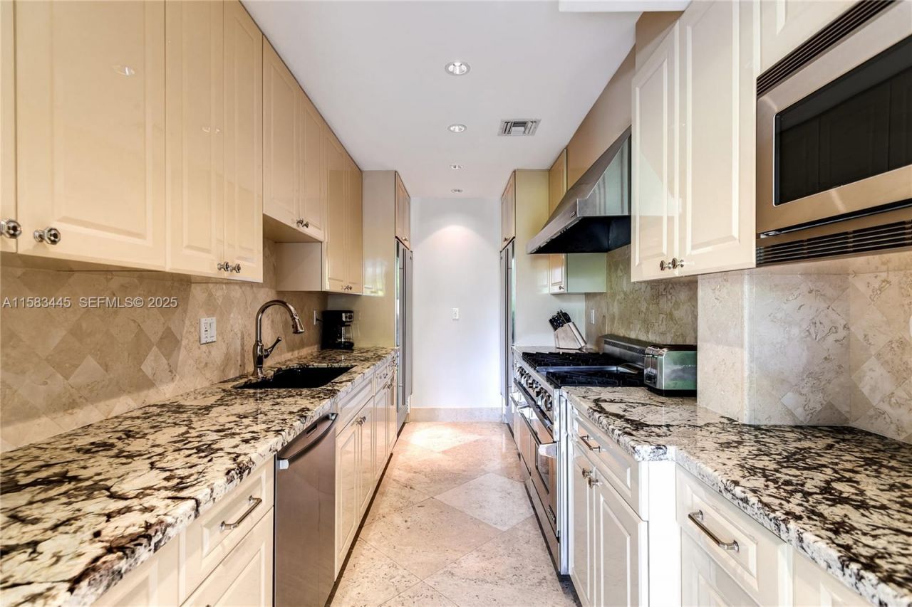 709 Idlewyld Dr, Fort Lauderdale, FL 33301 Photo