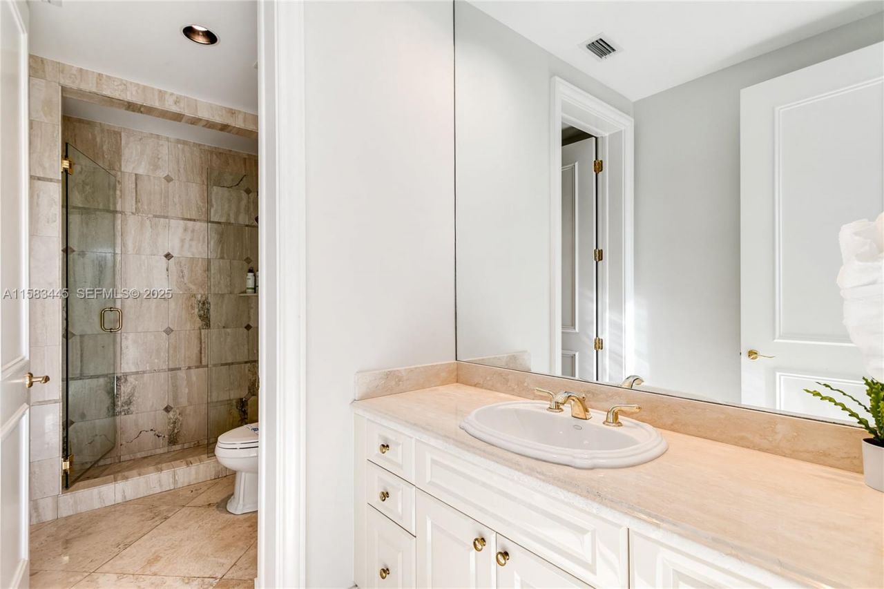 709 Idlewyld Dr, Fort Lauderdale, FL 33301 Photo