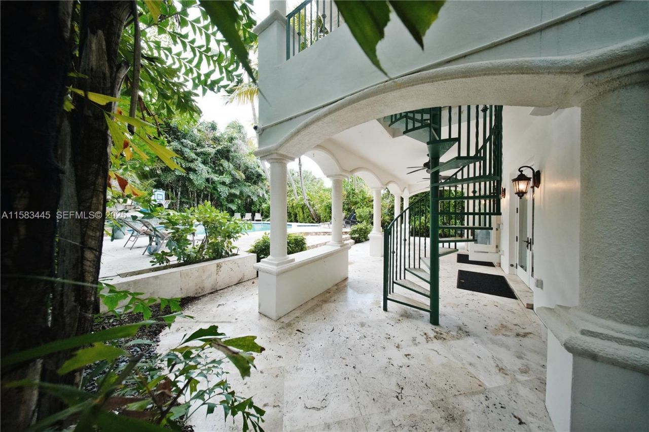 709 Idlewyld Dr, Fort Lauderdale, FL 33301 Photo