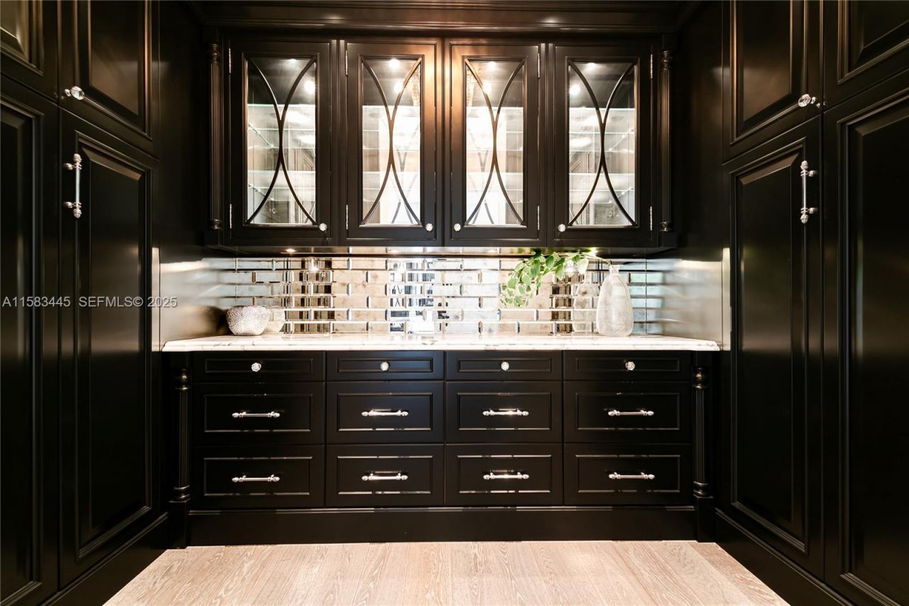 709 Idlewyld Dr, Fort Lauderdale, FL 33301 Photo