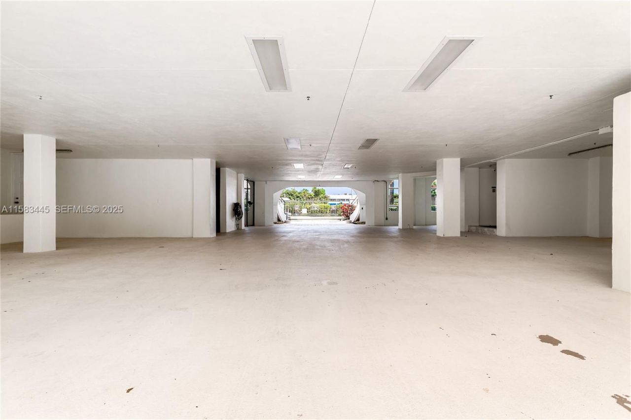 709 Idlewyld Dr, Fort Lauderdale, FL 33301 Photo