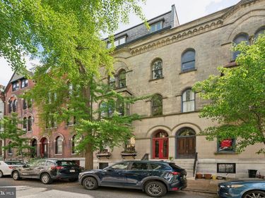 2212 SAINT JAMES PLACE, PHILADELPHIA, PA 19103