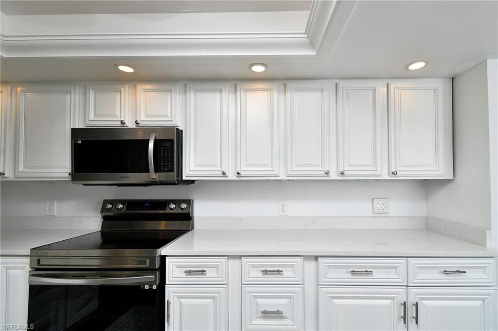 12521 Kelly Sands Way, Unit 29, Fort Myers, FL 33908 Photo