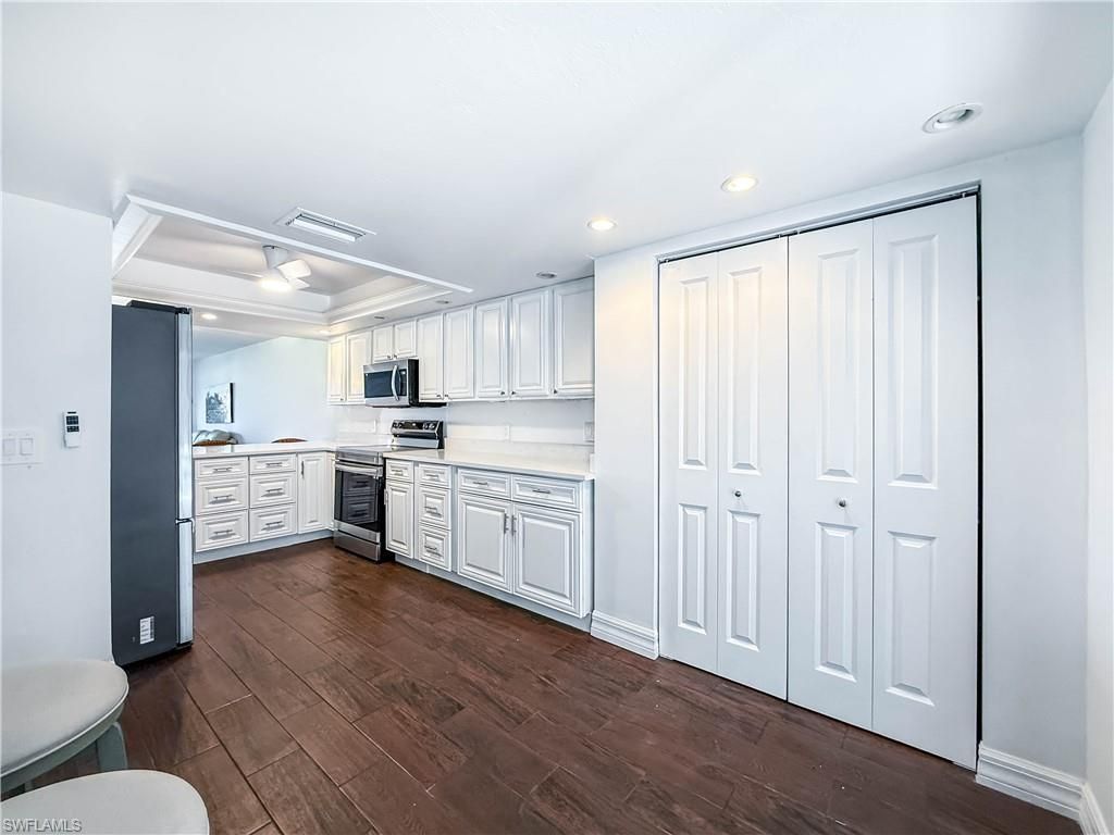 12521 Kelly Sands Way, Unit 29, Fort Myers, FL 33908 Photo