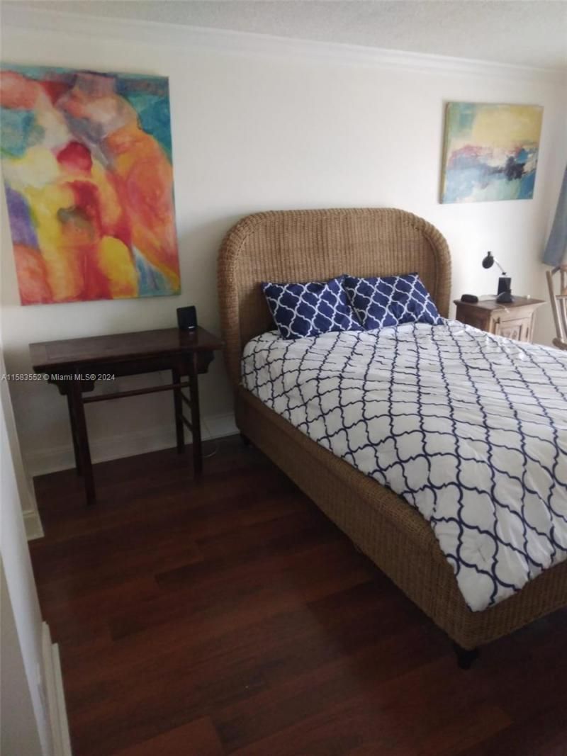 911 Ponce De Leon Blvd, Unit 904, Coral Gables, FL 33134 Photo