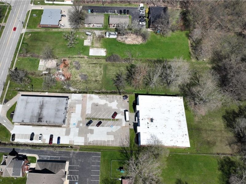 4977-4985 Oberlin Avenue, Lorain, OH 44053 Photo 1