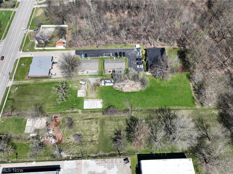 4977-4985 Oberlin Avenue, Lorain, OH 44053 Photo 2