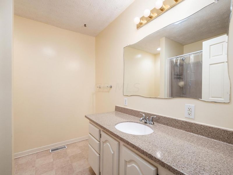 3773 Dixon Road SW, Pataskala, OH 43062 Photo 39