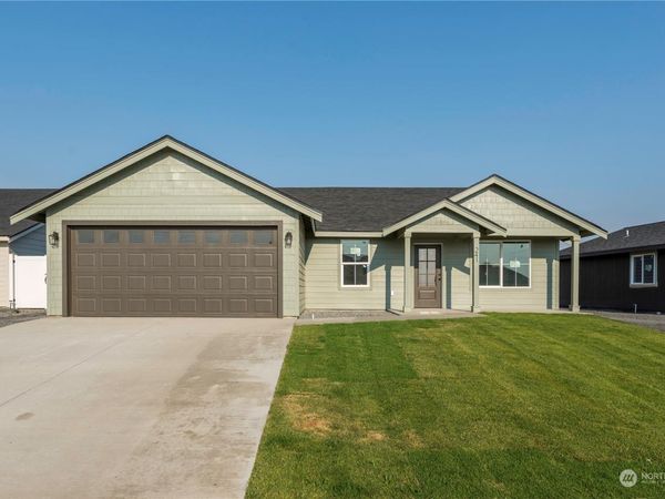 241 Parkside Place, Ephrata, WA 98823