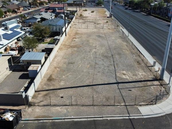 E Sahara Avenue, Las Vegas, NV 89104