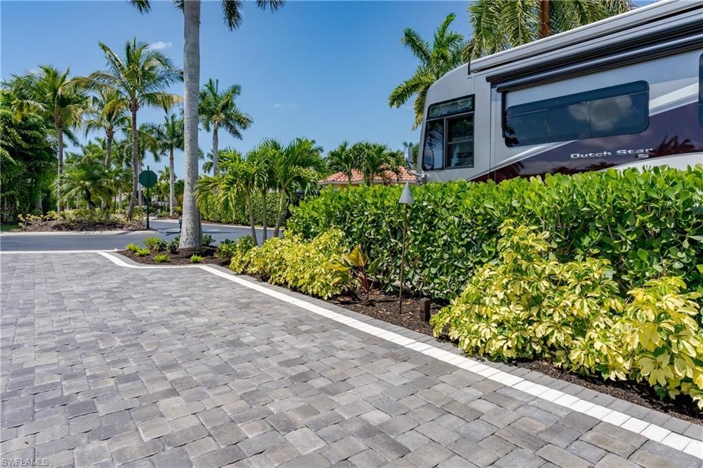 13619 Snook Cir, Naples, FL 34114 Photo