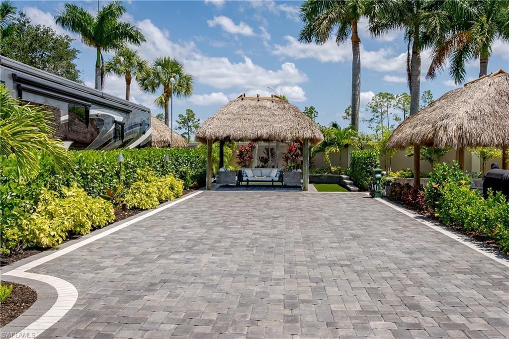 13619 Snook Cir, Naples, FL 34114 Photo