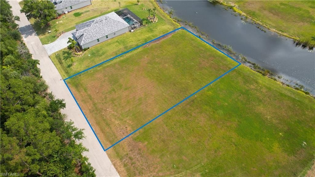 17140 Serengeti Cir, Alva, FL 33920 Photo