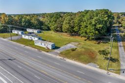 7770 Highway 707 photo 4