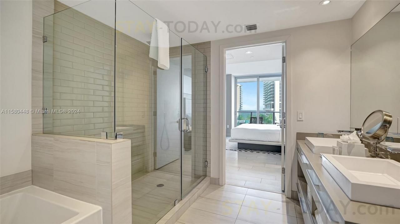 4010 S Ocean Dr, Unit R805, Hollywood, FL 33019 Photo