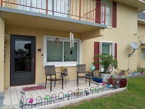 933 W OAK RIDGE ROAD, Unit 933 B, ORLANDO, FL 32809