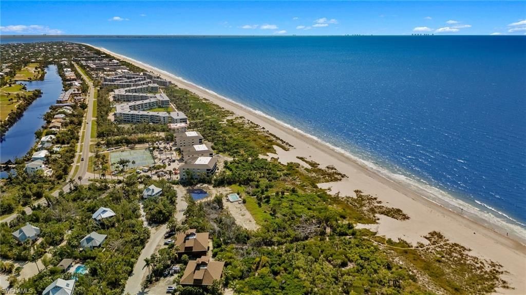 1801 Olde Middle Gulf Dr, Sanibel, FL 33957 Photo