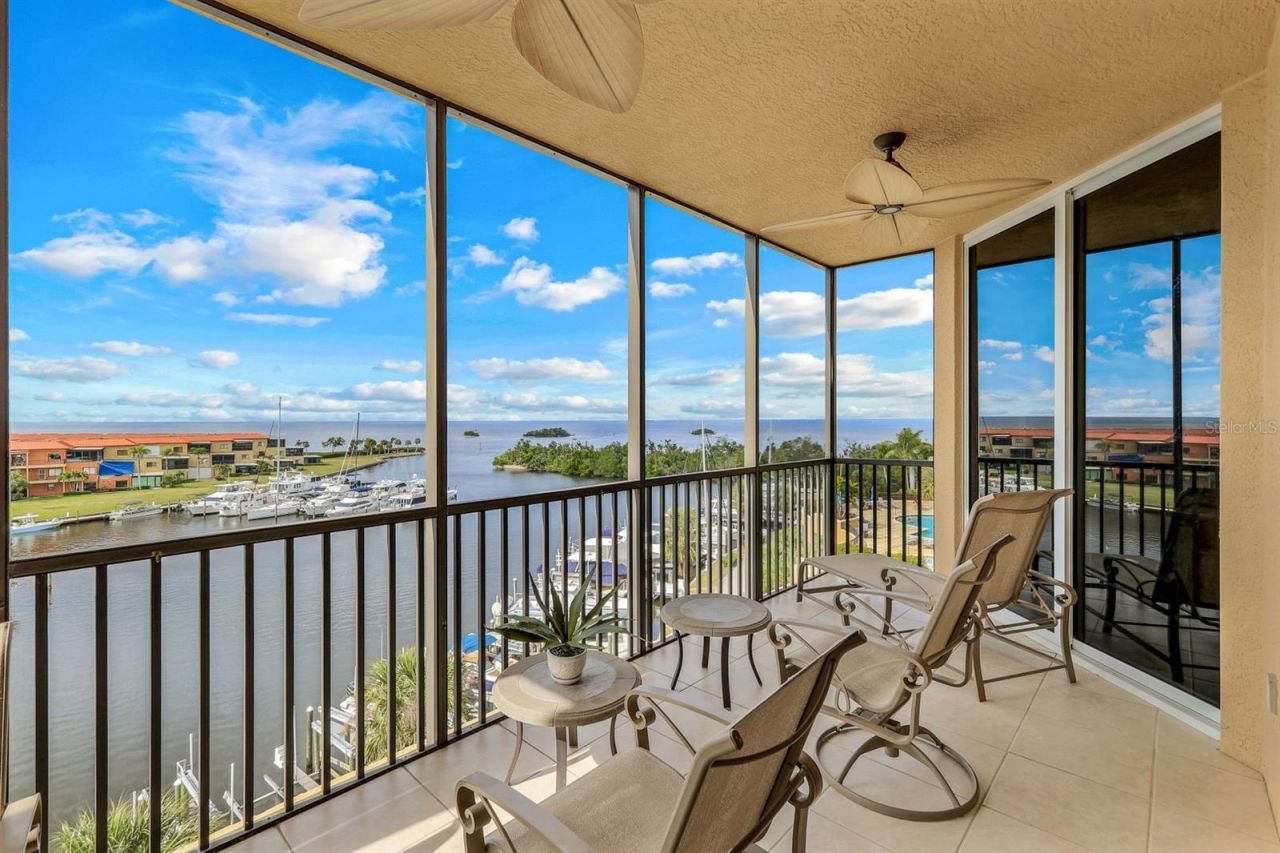 3313 Sunset Key Circle, Unit 404, Punta Gorda, FL 33955 Photo
