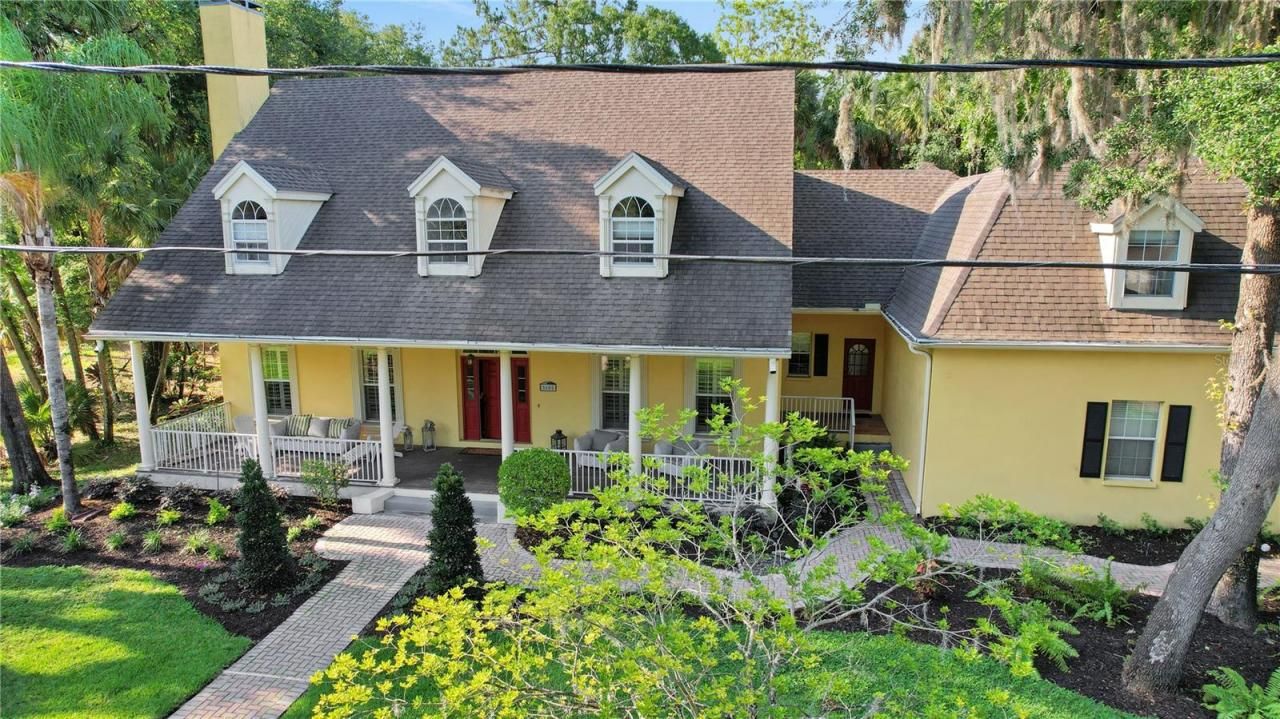 8608 Poinsettia Drive, Temple Terrace, FL 33637 Photo