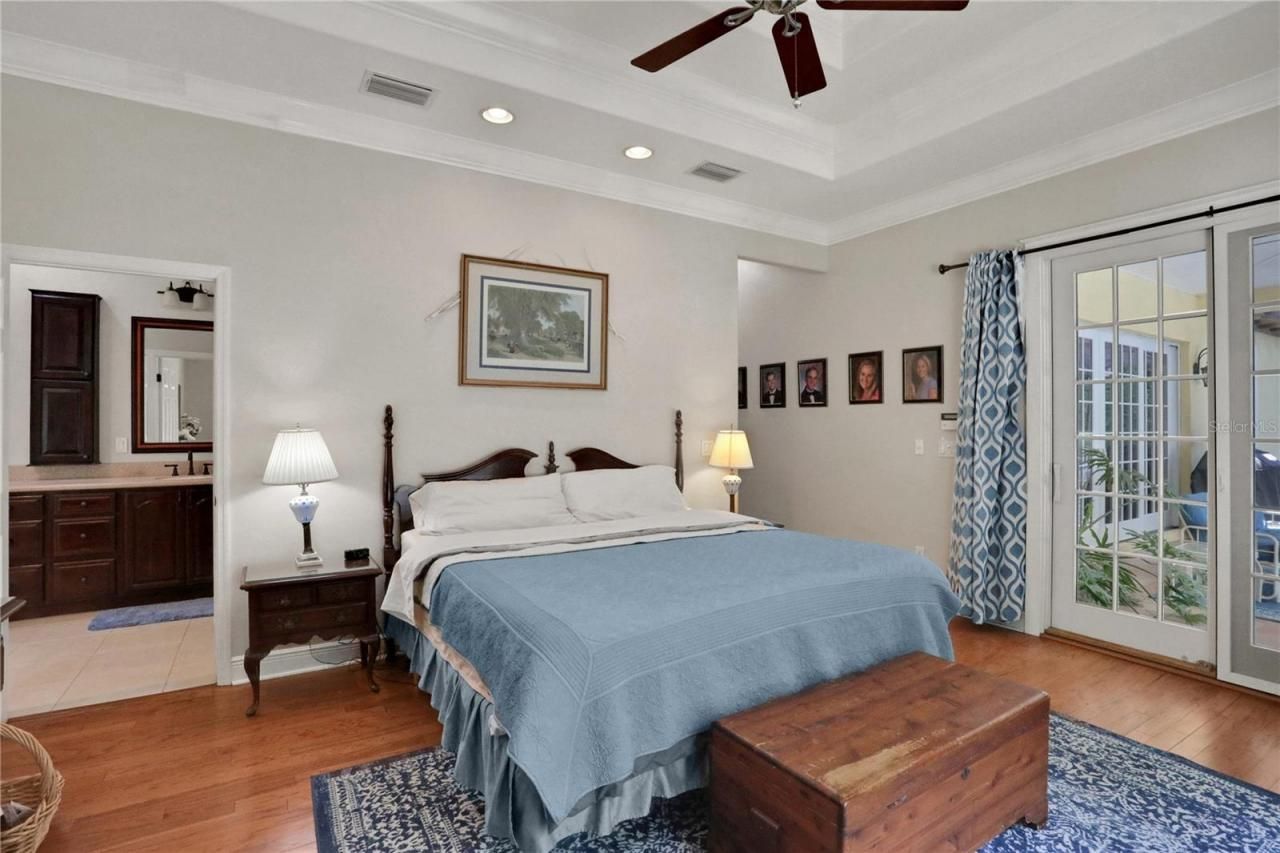 8608 Poinsettia Drive, Temple Terrace, FL 33637 Photo