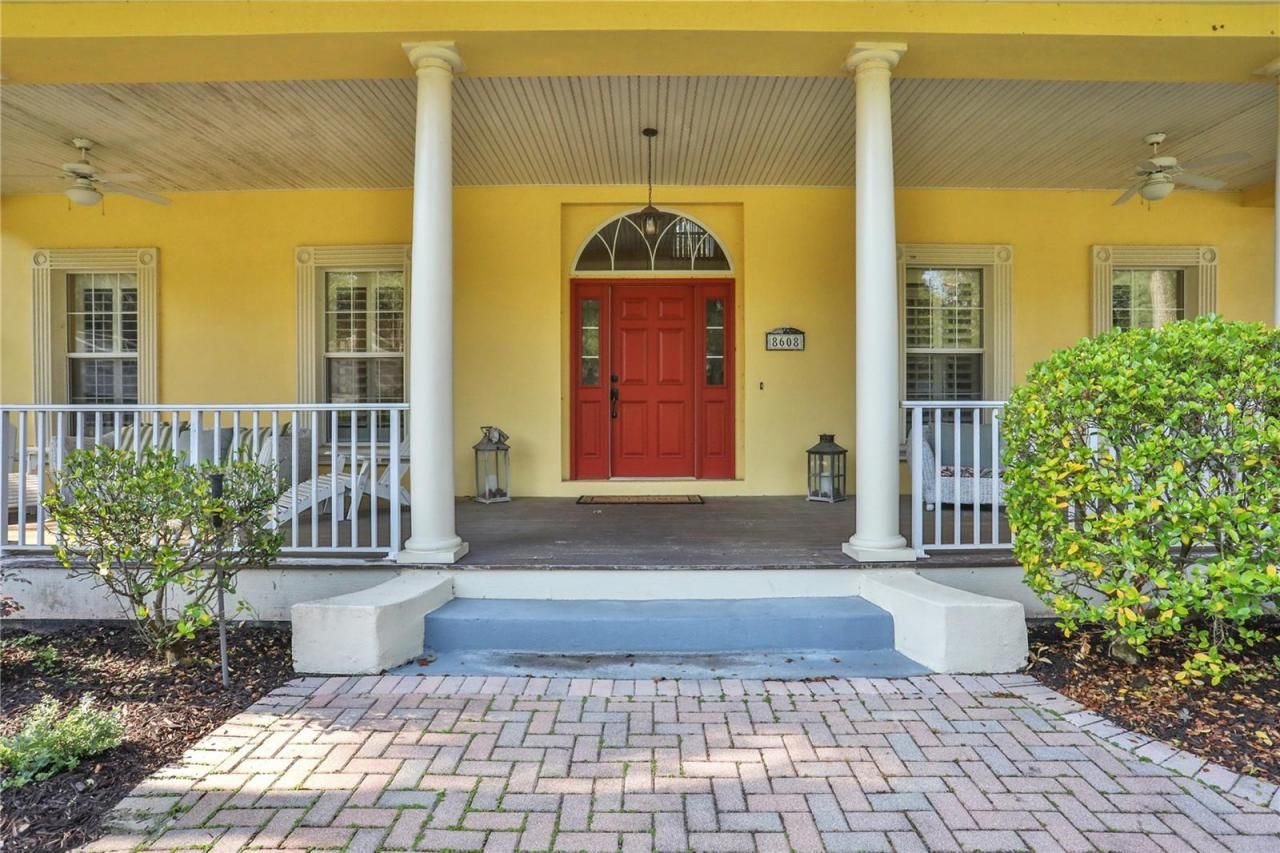 8608 Poinsettia Drive, Temple Terrace, FL 33637 Photo