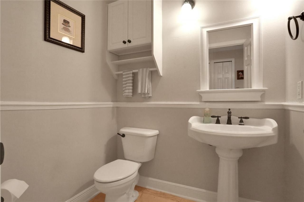 8608 Poinsettia Drive, Temple Terrace, FL 33637 Photo