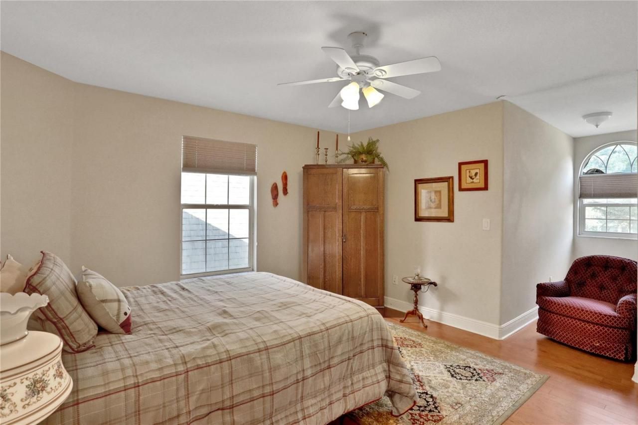 8608 Poinsettia Drive, Temple Terrace, FL 33637 Photo