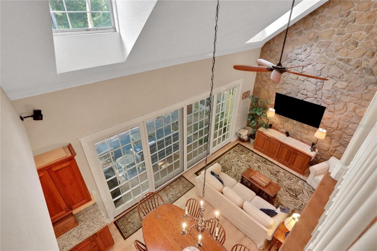 8608 Poinsettia Drive, Temple Terrace, FL 33637 Photo