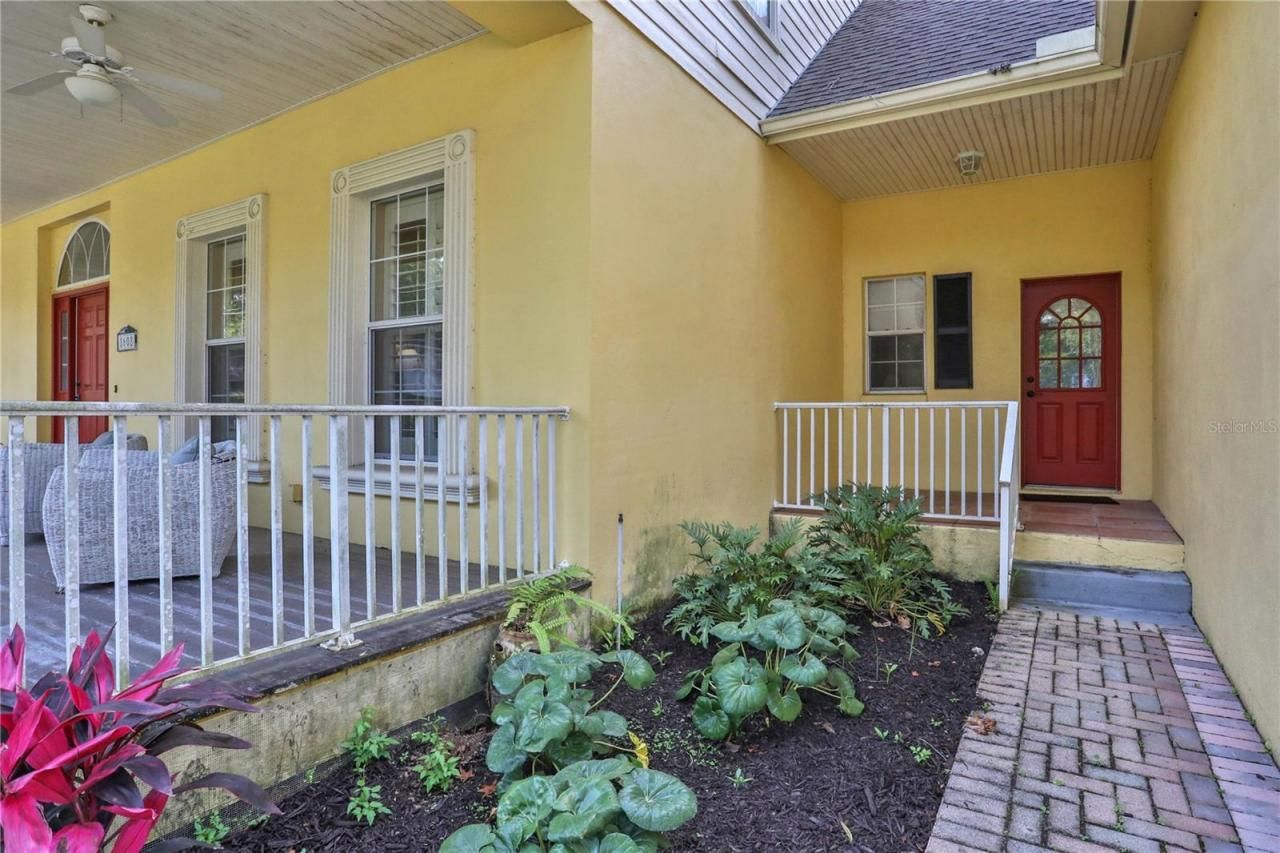 8608 Poinsettia Drive, Temple Terrace, FL 33637 Photo