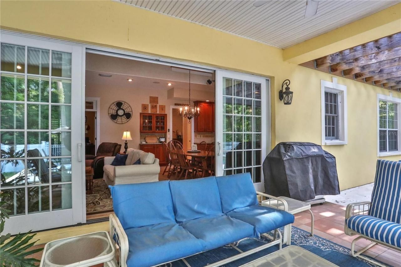 8608 Poinsettia Drive, Temple Terrace, FL 33637 Photo