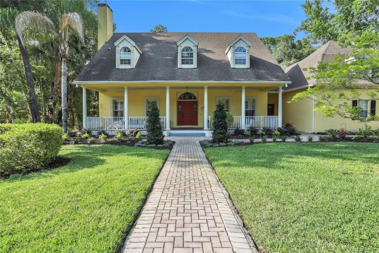 8608 Poinsettia Drive, Temple Terrace, FL 33637 Photo