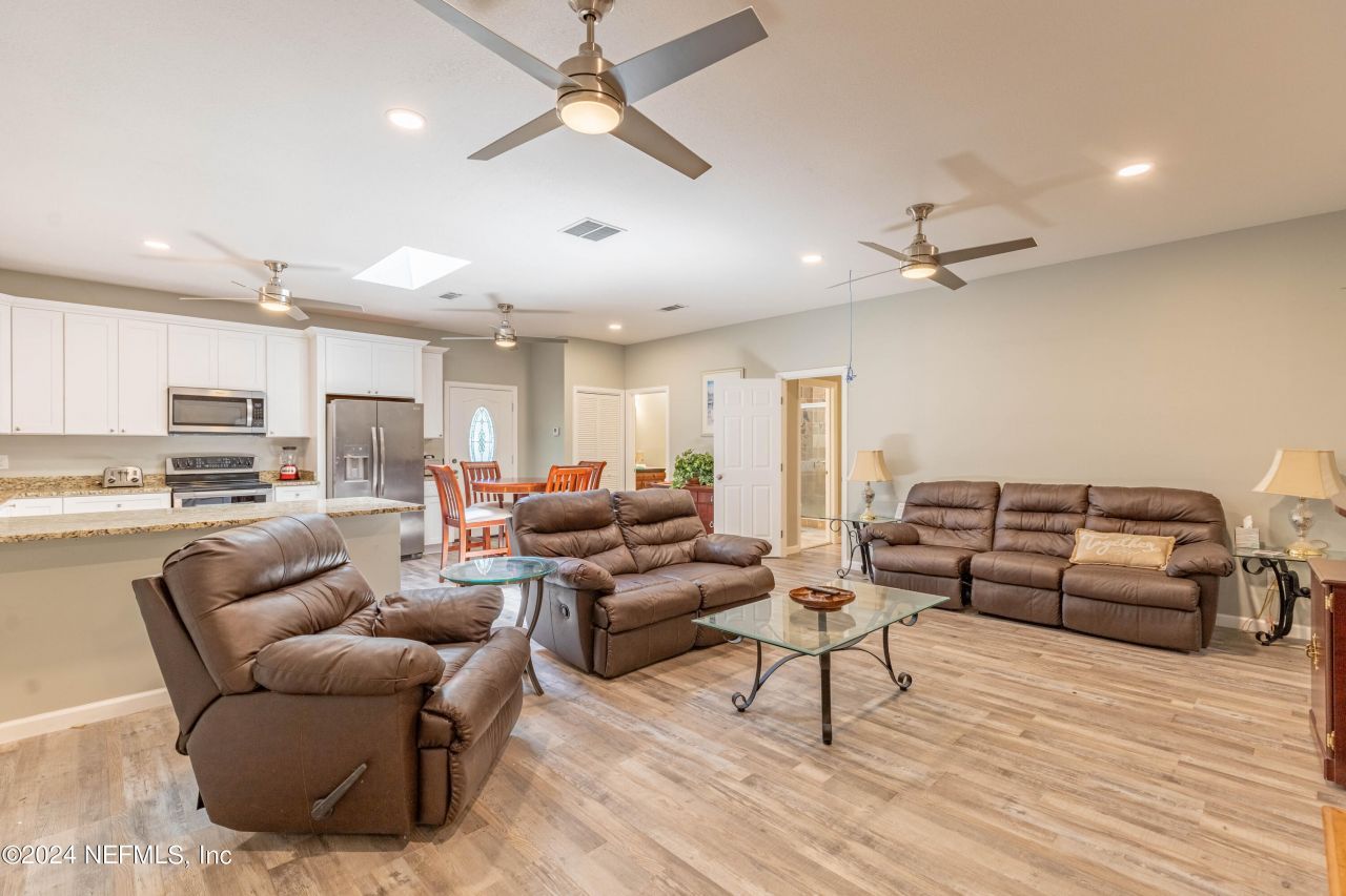 2016 Cassat Avenue, Jacksonville, FL 32210 Photo