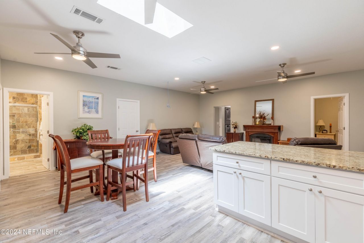 2016 Cassat Avenue, Jacksonville, FL 32210 Photo