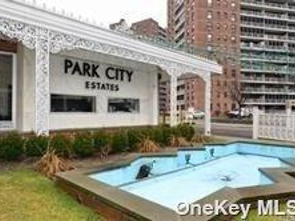 61-15 98 Street, Unit 8K, Rego Park, NY 11374