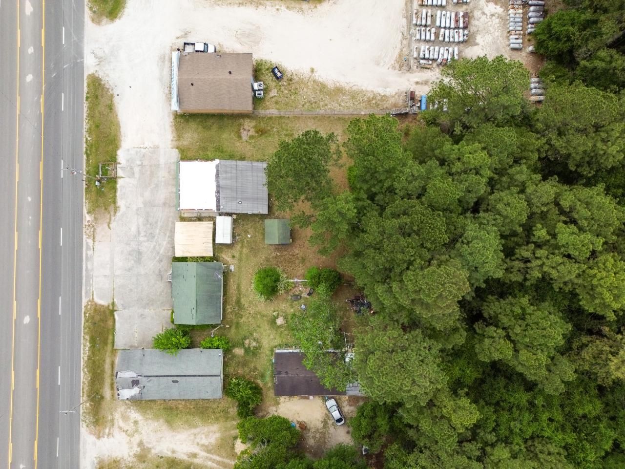 674 Sniders Highway Photo 16