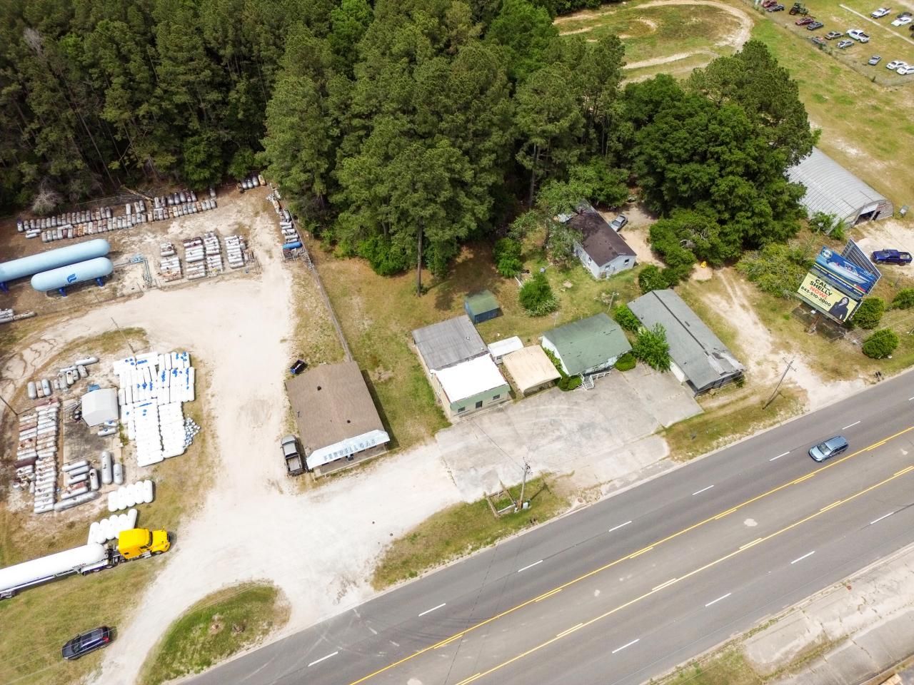 674 Sniders Highway Photo 25