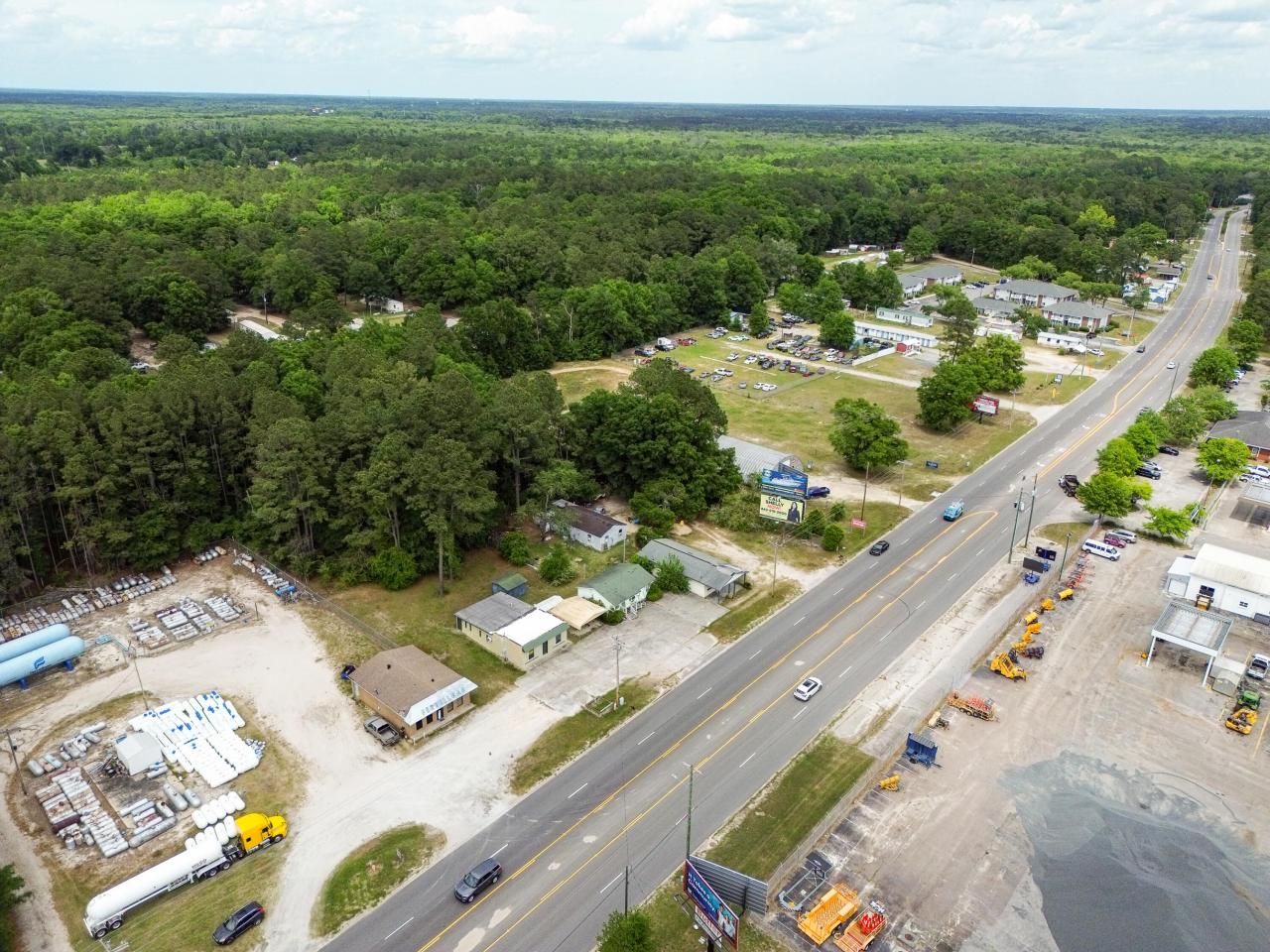 674 Sniders Highway Photo 32